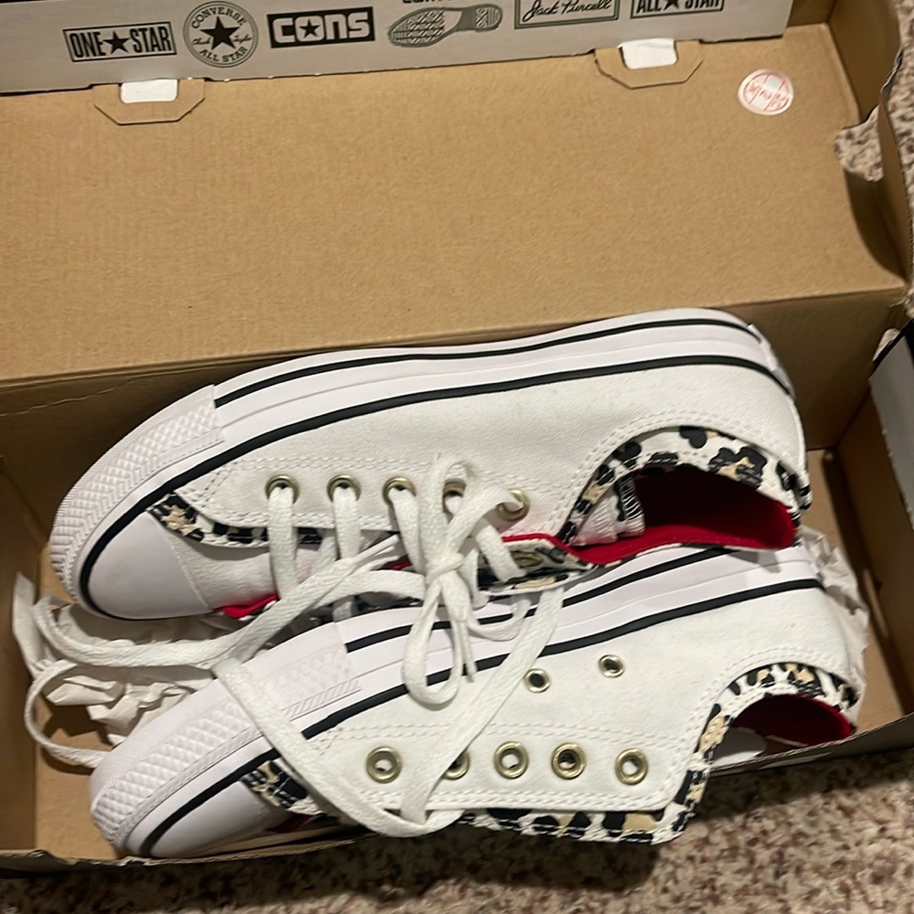 Converse women’s sneakers cheetah print